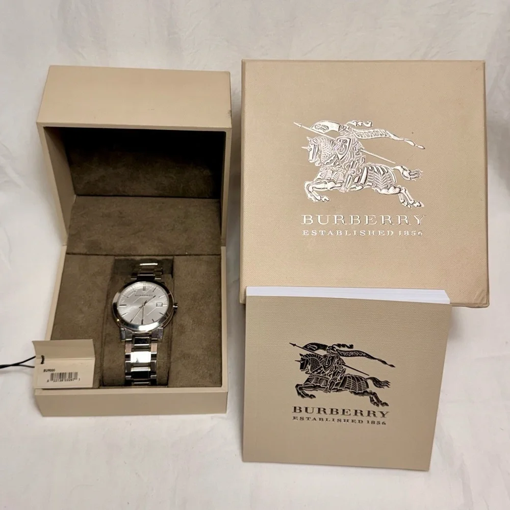 BURBERRY The City Stainless Steel Watch